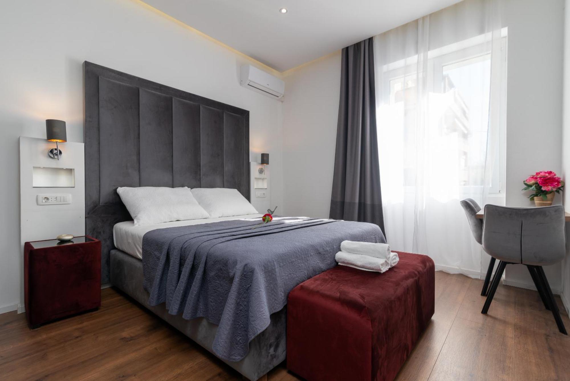 Antares Luxury Rooms 1 Split Exterior photo